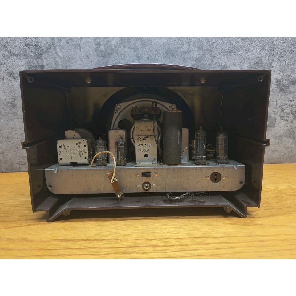 Zenith Y615‎ *Parts/Untested* - Picture 4 of 9